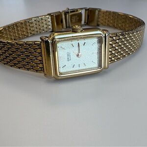 Sieko Gold Plated Mesh Band Watch